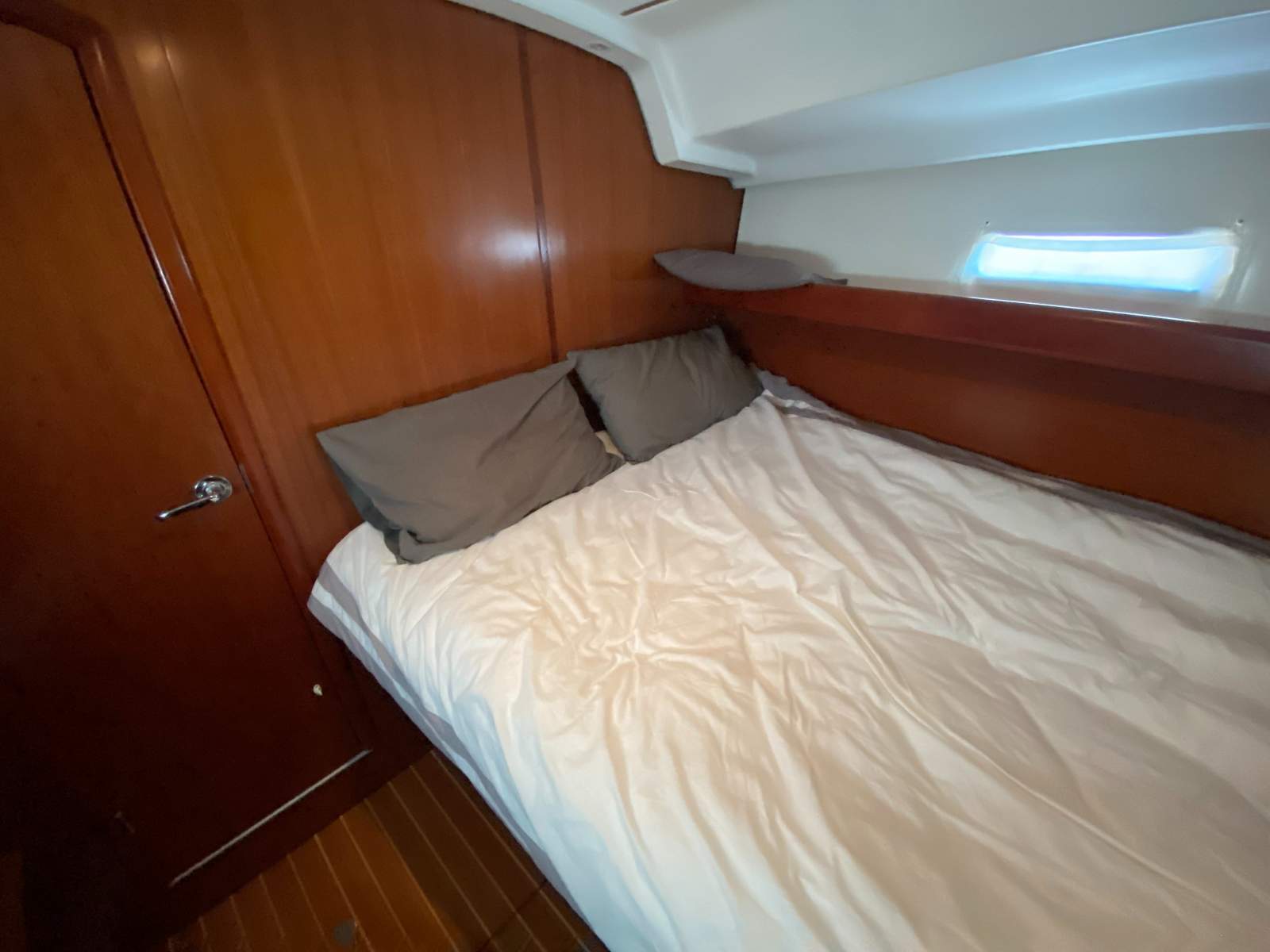 Beneteau 393 – Roomy 2 Cabin version Sancerre