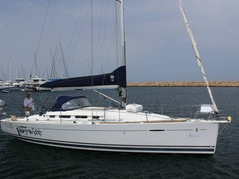 Beneteau First 35 Performance Cruiser/Racer