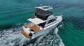 Caribbean 35 Flybridge Cruiser - Twin Caterpillar diesels, sleeps 6