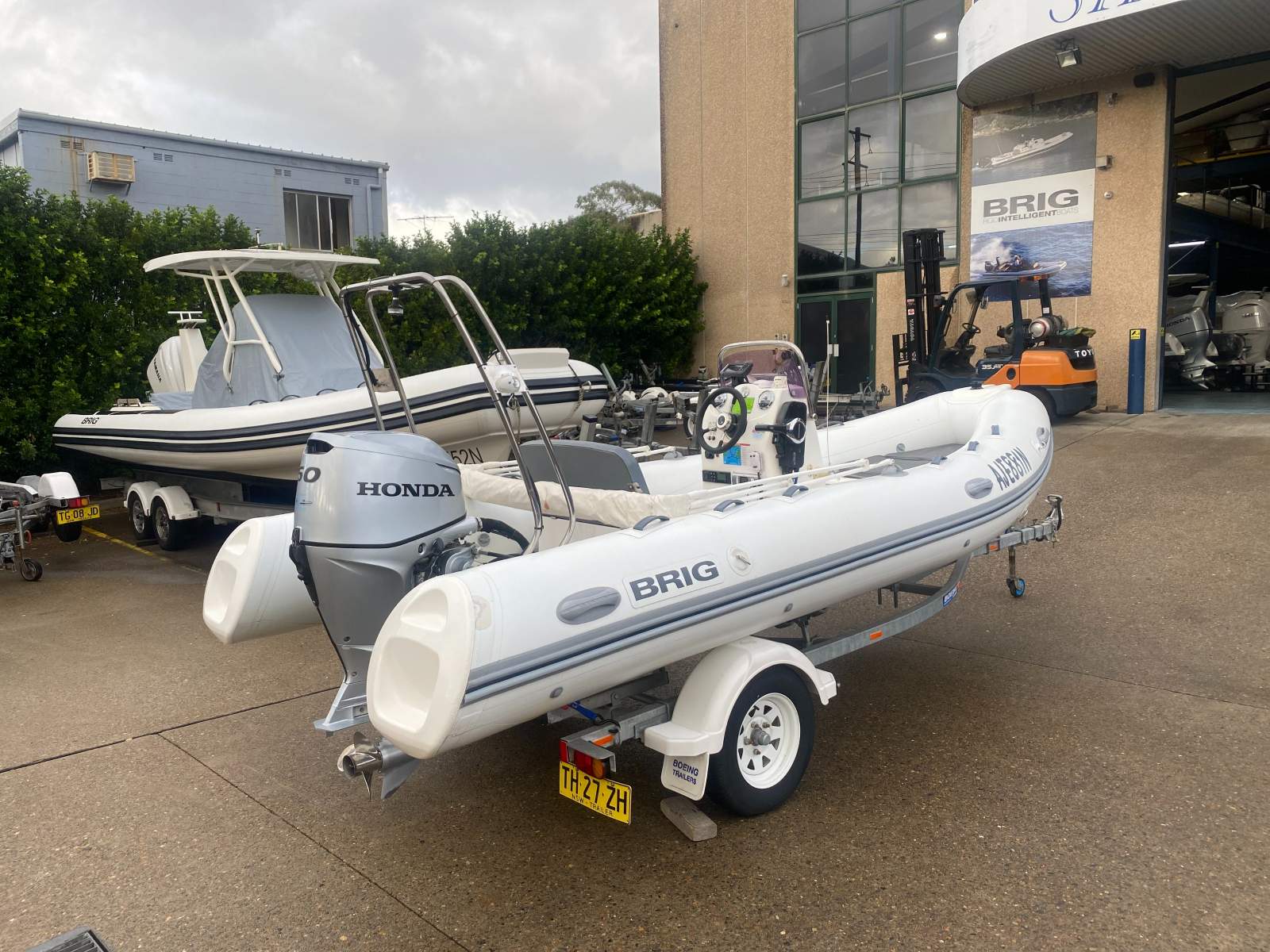 Brig F500