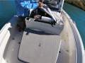 Boston Whaler 220 Outrage 2020 300hp Mercury!