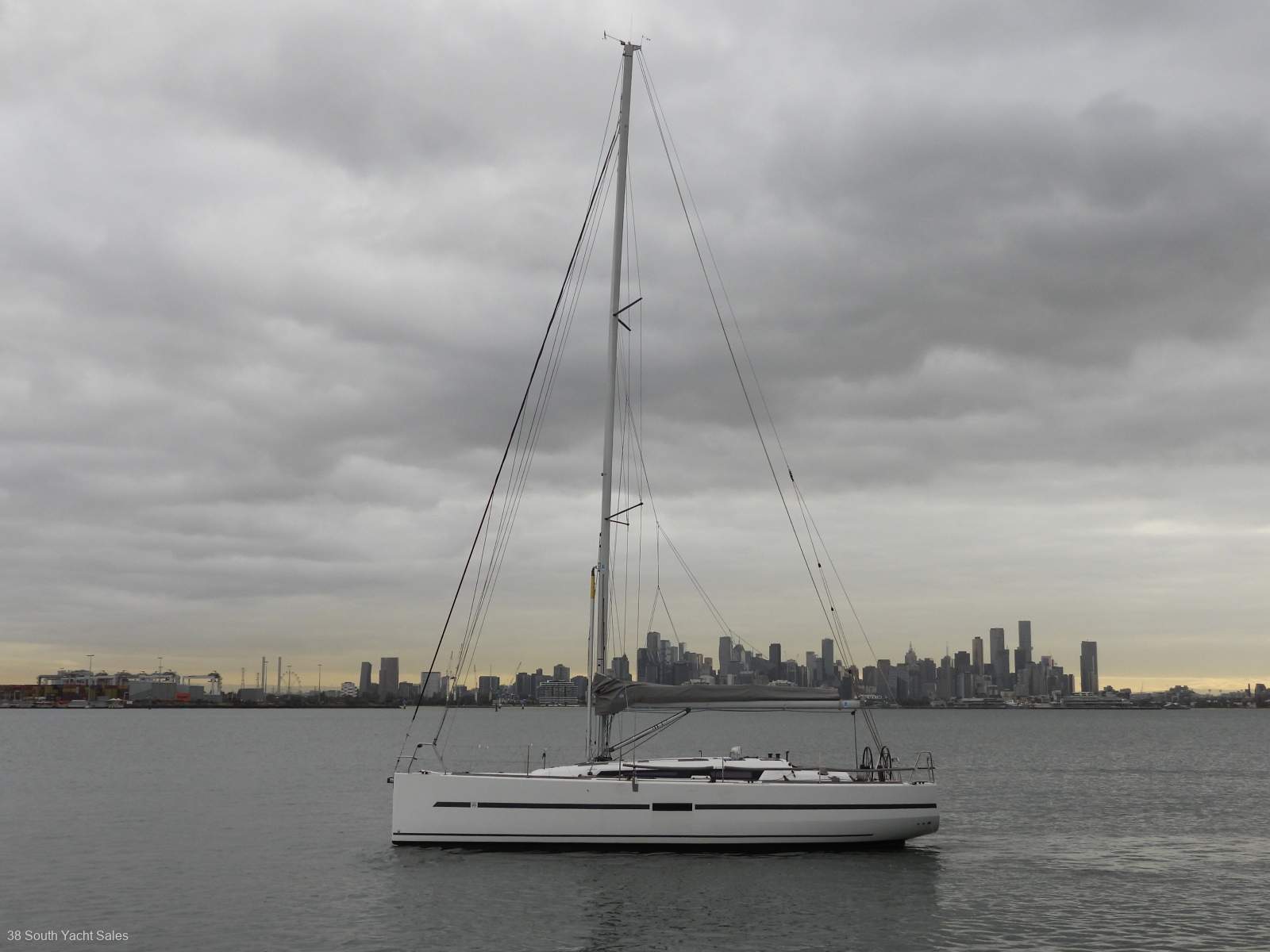Dufour 36E Performance