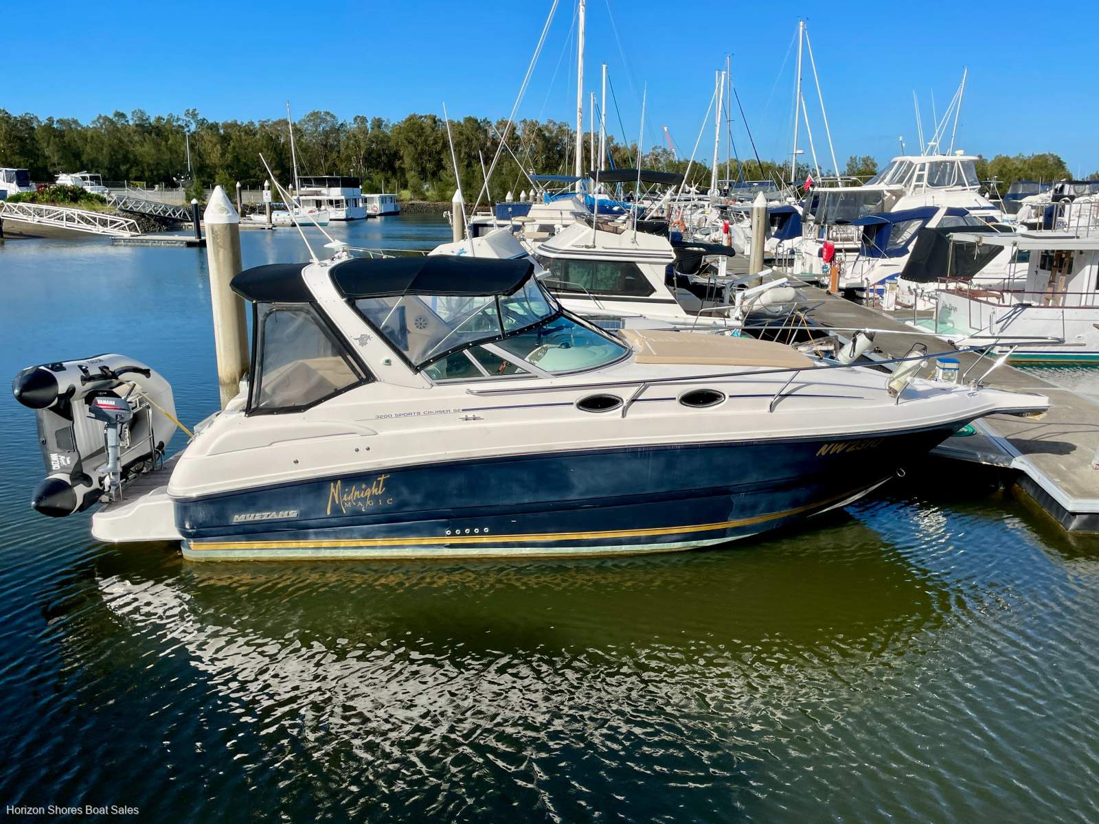 Mustang 3200SE Sportscruiser