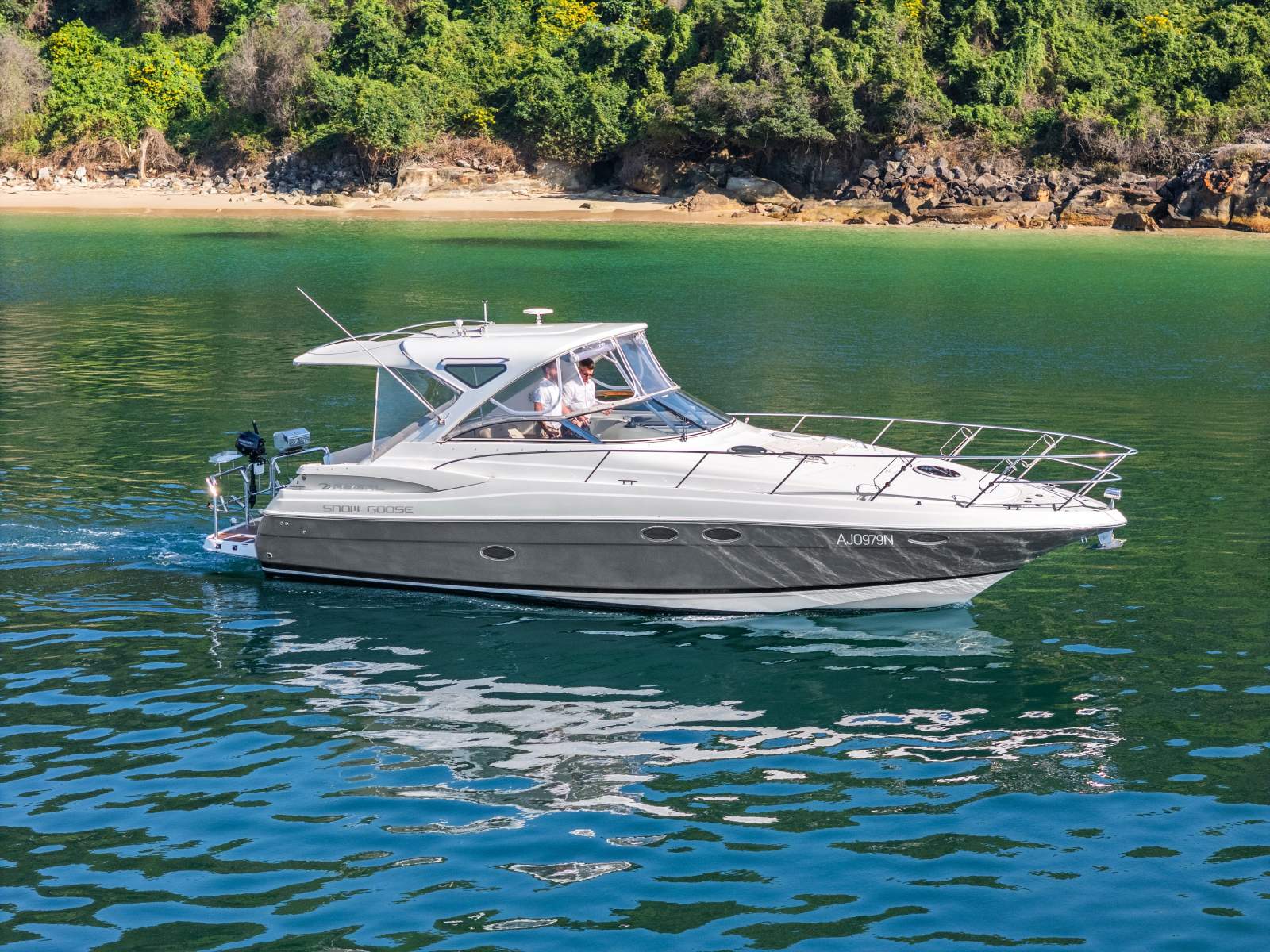 Regal 3760 Sports Cruiser