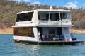 IMAGINE Houseboat Holiday Home on Lake Eildon:Imagine on Lake Eildon