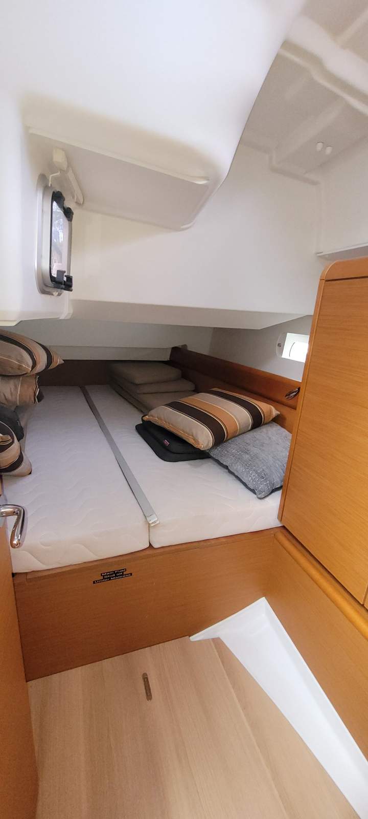 Jeanneau Sun Odyssey 449