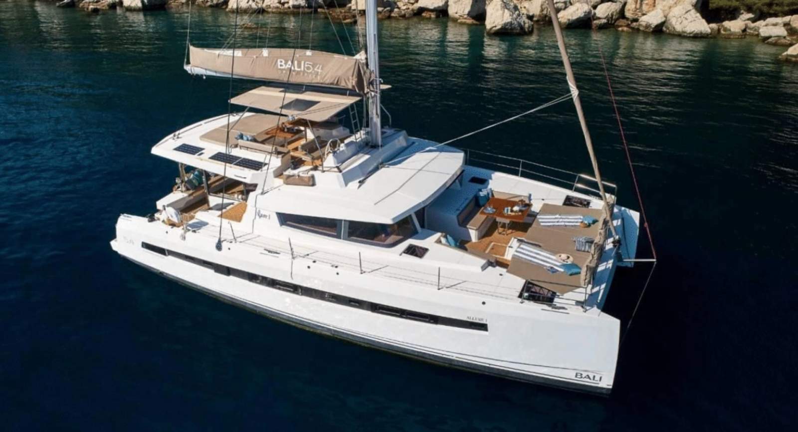 Bali Catamarans 5.4