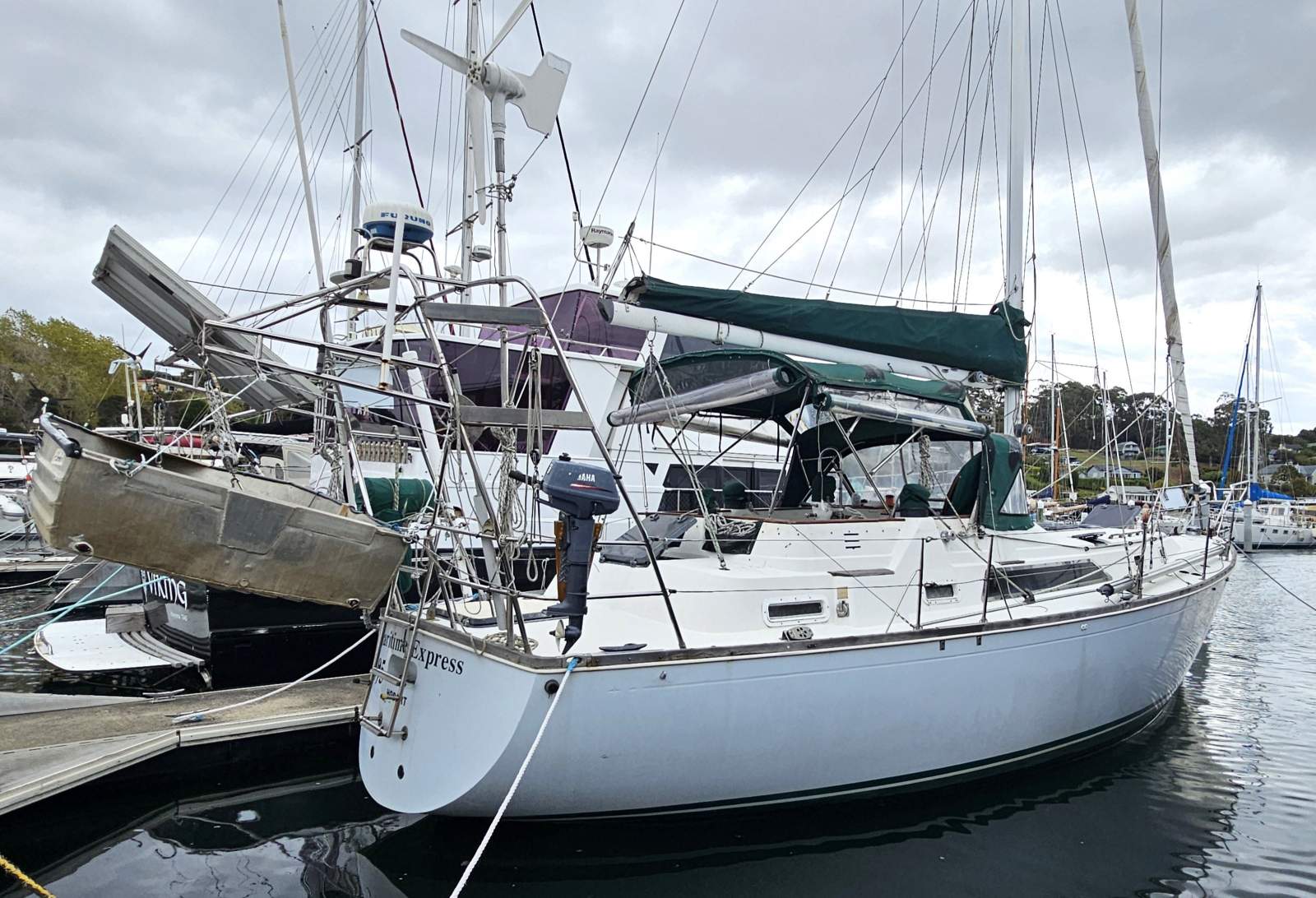 C&C Yachts Landfall 39