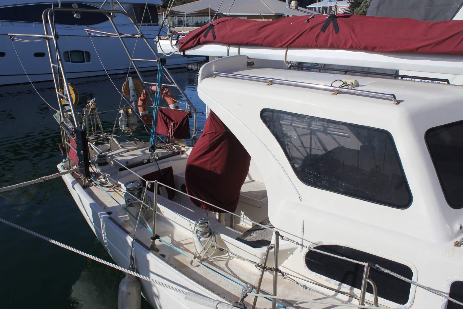 Pearson Invicta II Fibreglass Cruising Yacht