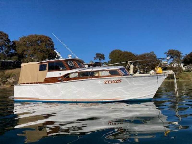 Custom Late 60's 28ft Timber Cruiser