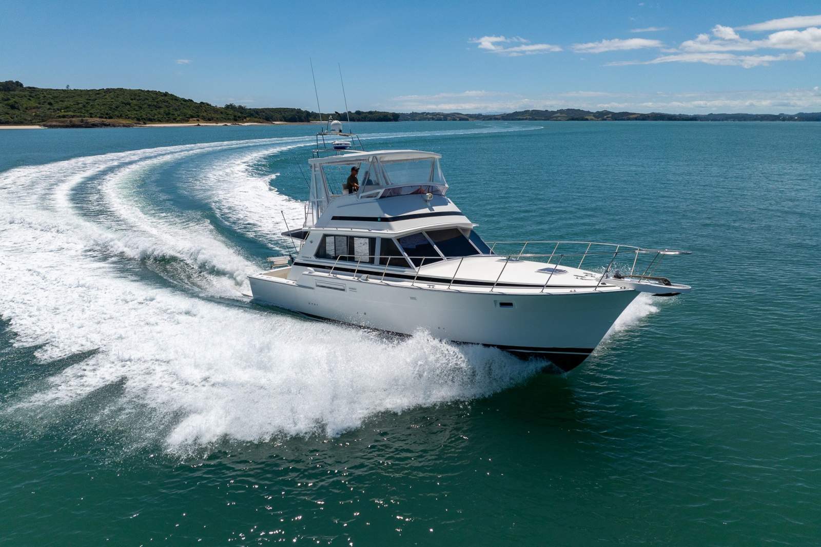 Bertram 42 Flybridge Sports Fisherman