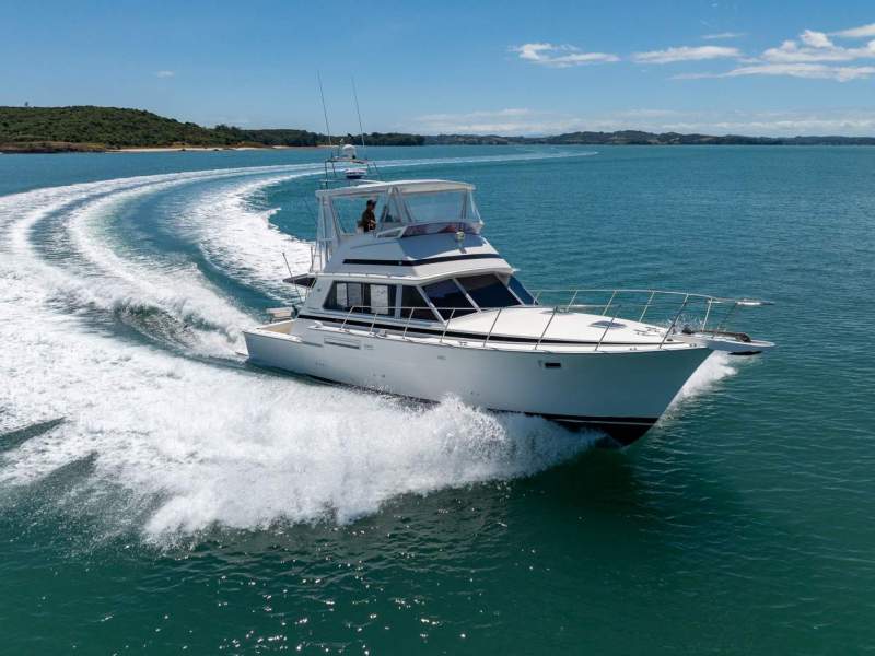 Bertram 42 Flybridge Sports Fisherman