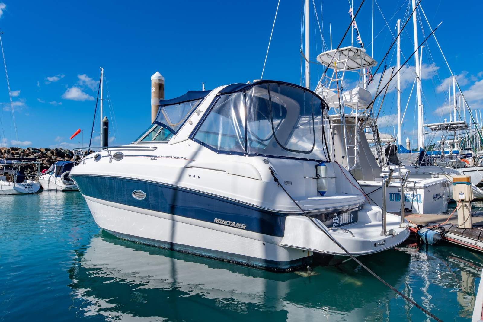 Mustang 32 'Saltire' & Berth 42