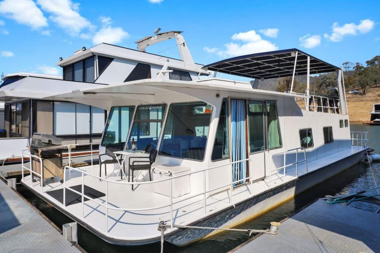 Ramsay 50 Homecruiser Sequester Ramsay Holiday Home on Lake Eildon:Sequester Ramsay Cruiser on Lake Eildon