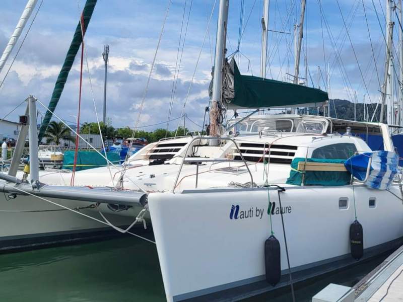 Leopard Catamarans 45 classic