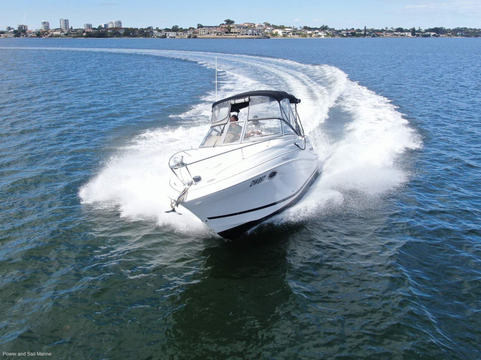 Four Winns Vista 258 Good Condition, Great Servicing History