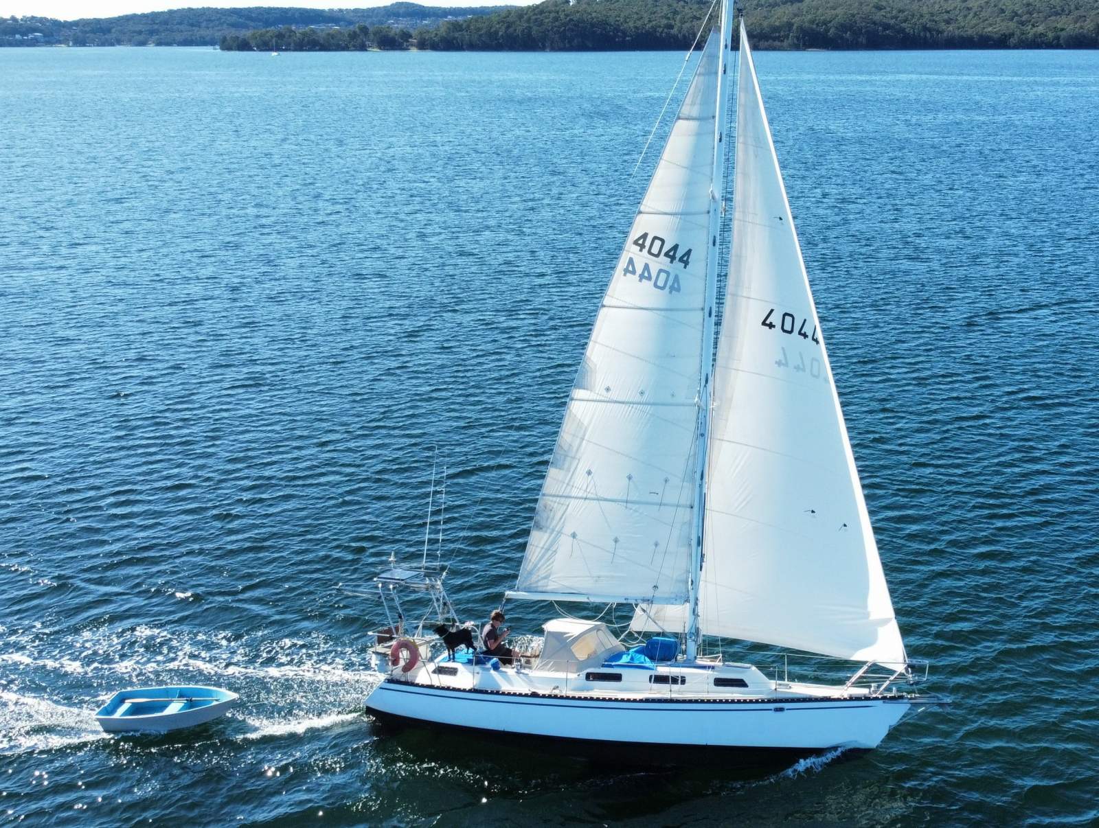 Mottle 33 Mid 80s built by Naut Yachts