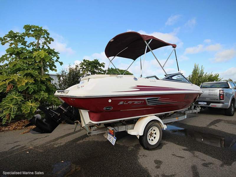 Larson LX 850 *** DAM SKIING *** $ 29,990 ***