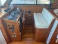 Mustang 3800 Flybridge Cruiser