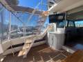 Mustang 3800 Flybridge Cruiser
