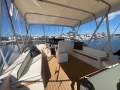 Mustang 3800 Flybridge Cruiser