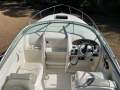 Sea Ray 215 Express Cruiser