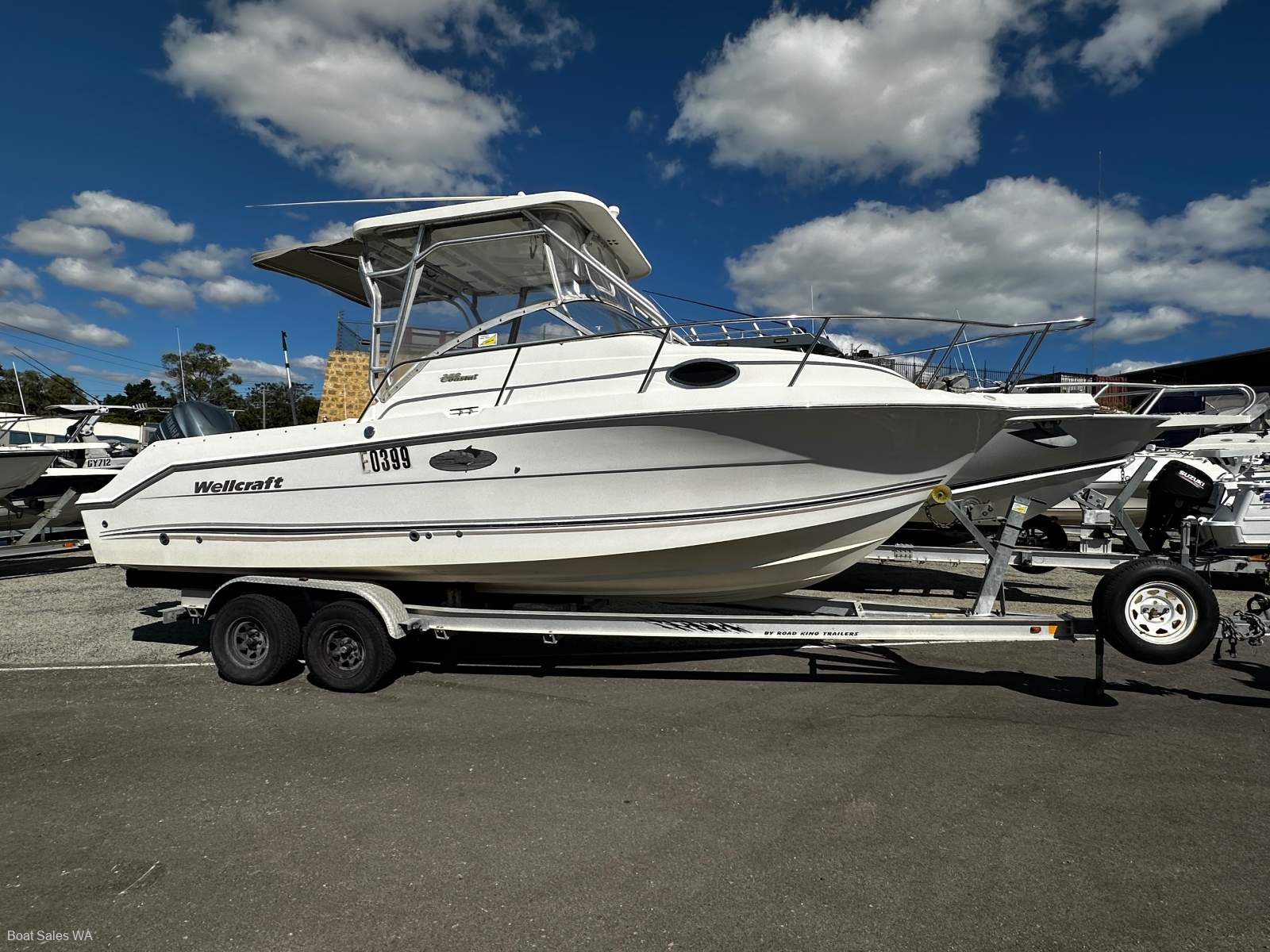 Wellcraft 250 Coastal 2001 Model 225hp Yamaha 4 stroke motor.