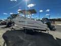 Wellcraft 250 Coastal 2001 Model 225hp Yamaha 4 stroke motor.