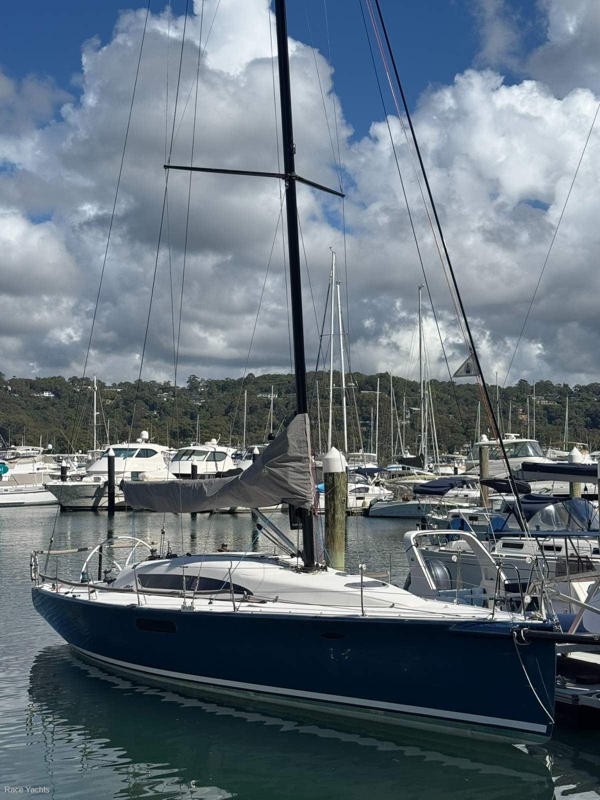 Sydney Yachts 39CR:Sydney 39CR For sale with Race Yachts