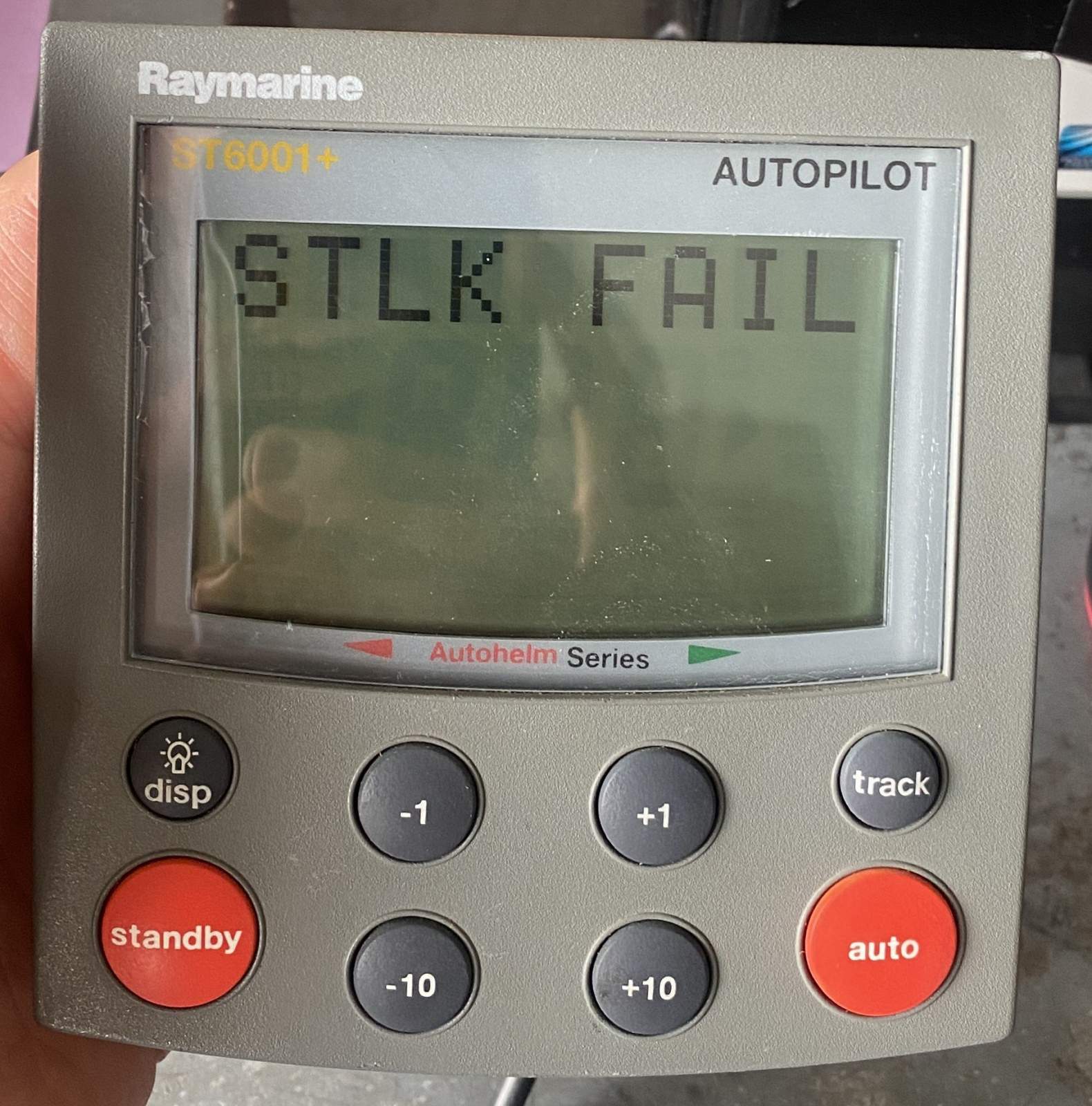 Raymarine ST6001+ auto pilot display