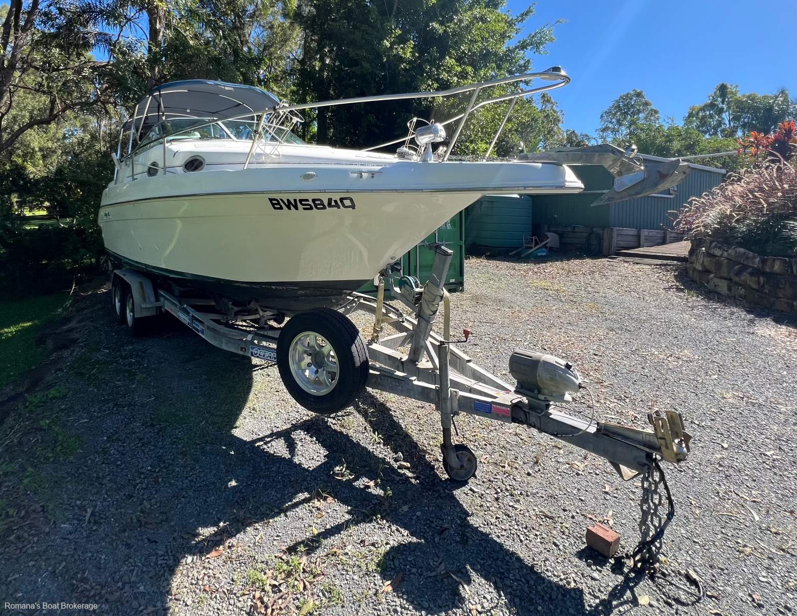 Sea Ray 240 Sundancer