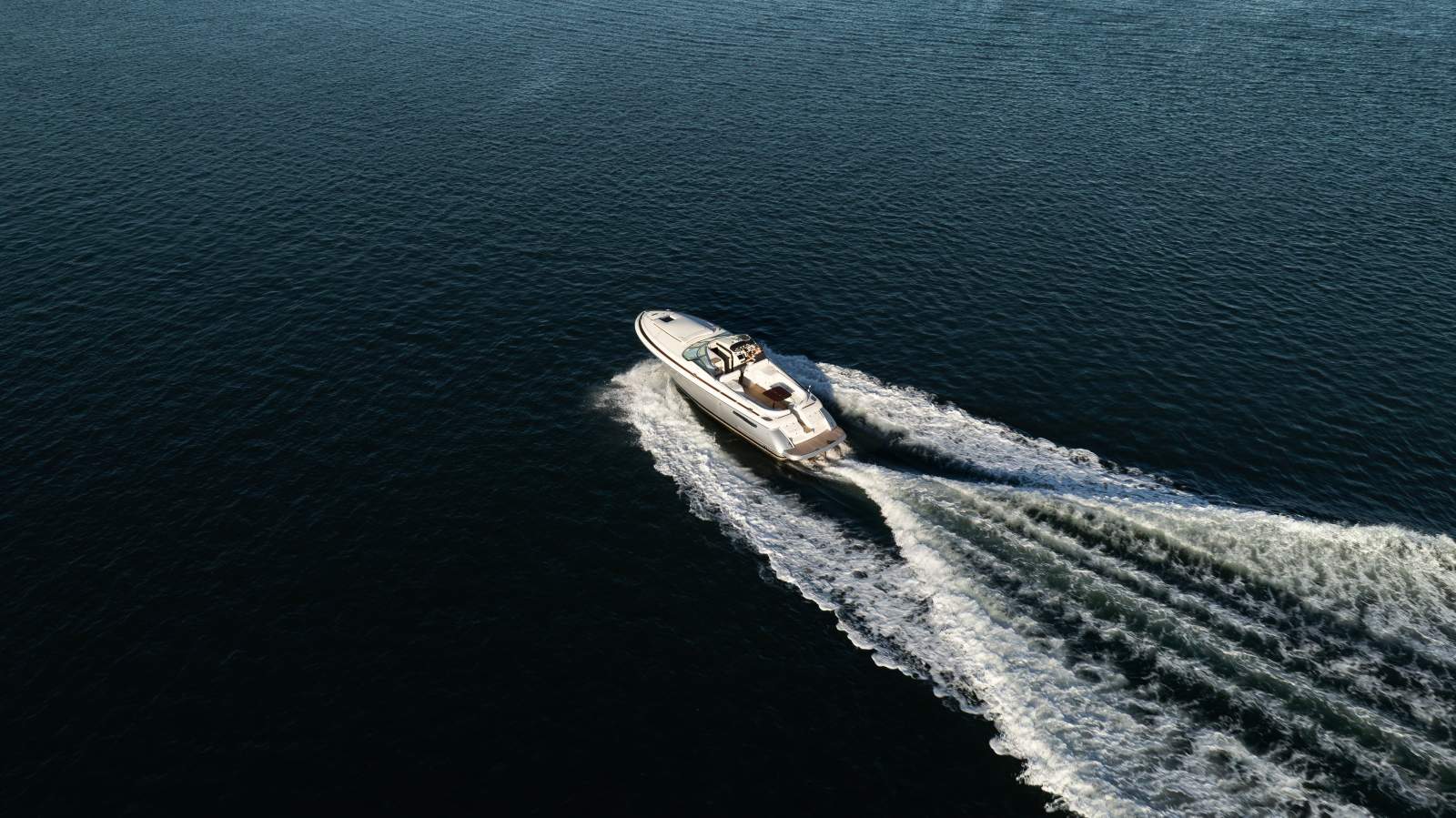 Chris Craft Corsair 36 HERITAGE EDITION