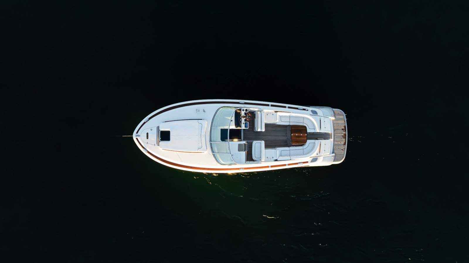 Chris Craft Corsair 36 HERITAGE EDITION