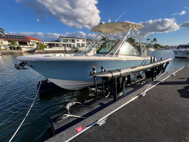 Cobia 240DC