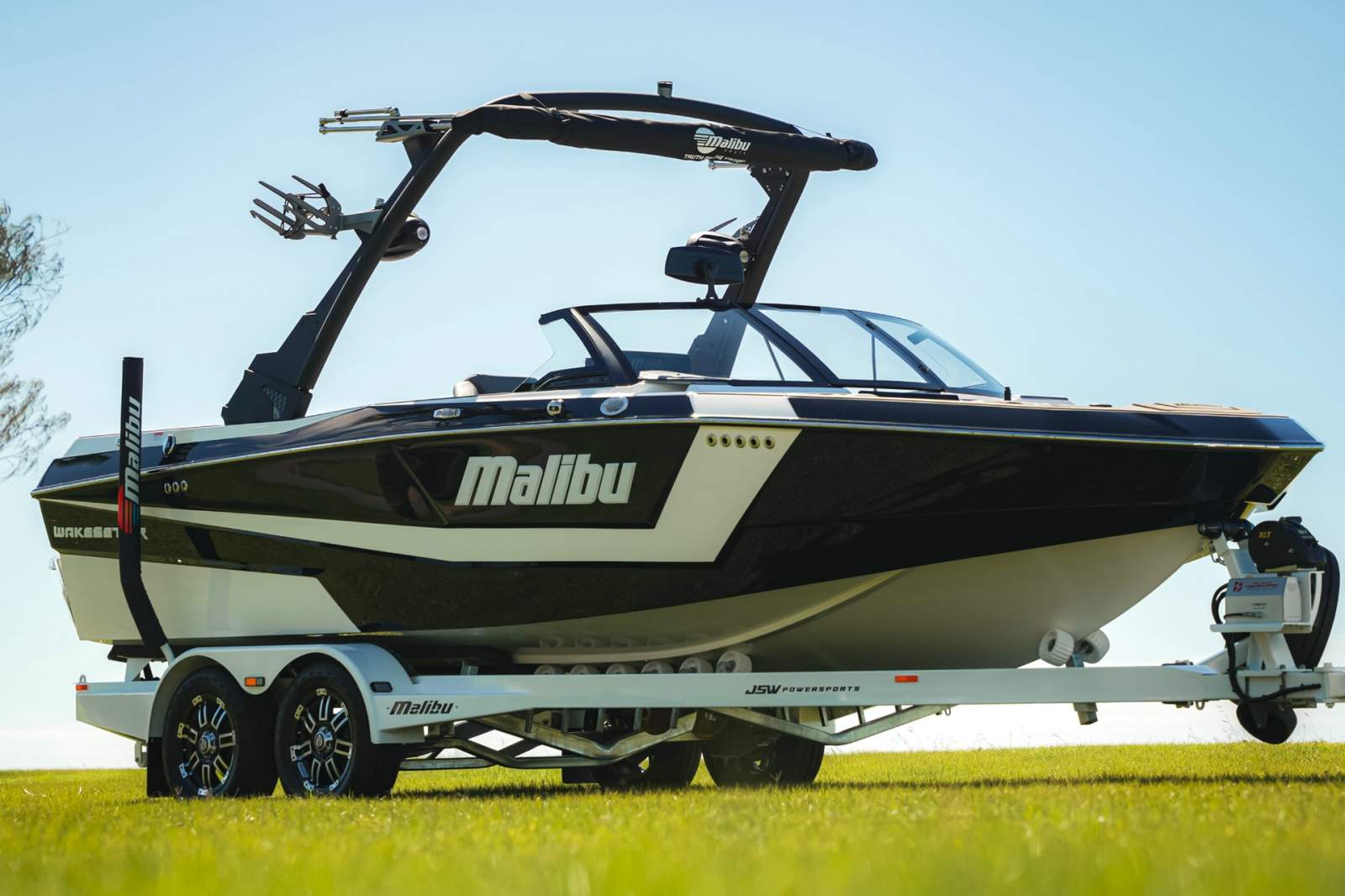 New Malibu Wakesetter 21 Lx