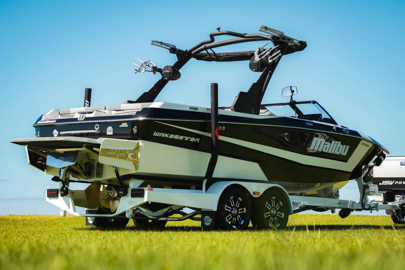 New Malibu Wakesetter 21 Lx