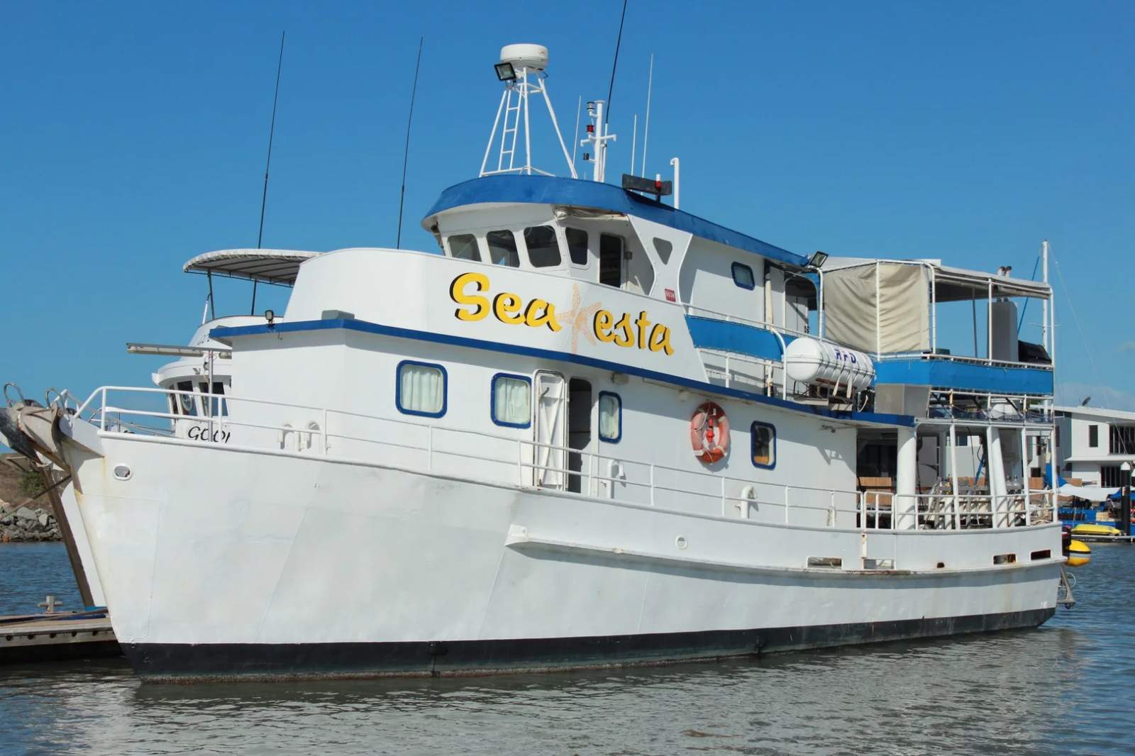 Steel 16.9m Dive Charter Vessel - 1B Survey (Certi