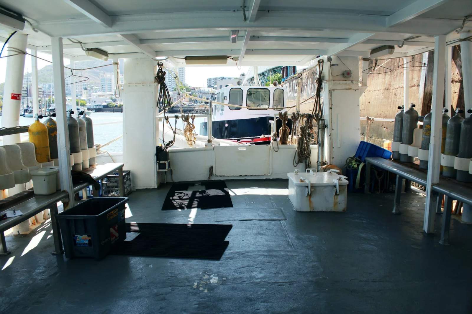 Steel 16.9m Dive Charter Vessel - 1B Survey (Certi