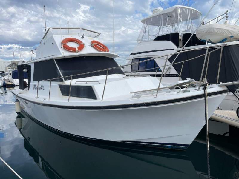 Northshore 37 Flybridge Cruiser