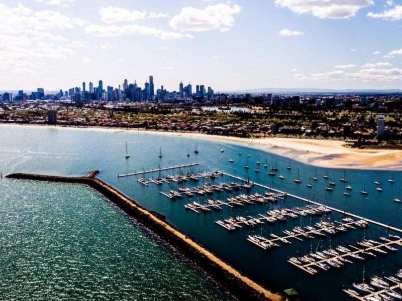 ROYAL MELBOURNE MARINA BERTH FOR A MULTIHULL