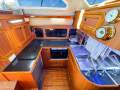 Prestige 40 Flybridge Cruiser - Only 45 Hrs