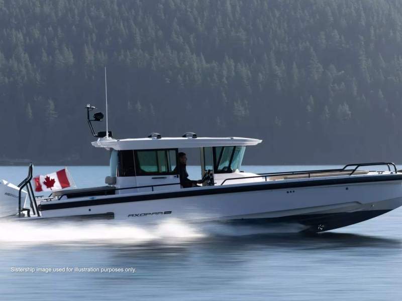 Axopar 28 Cabin