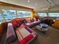 Riviera 81 Flybridge