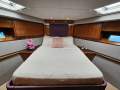 Riviera 81 Flybridge
