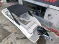 New Sea Ray 250 SDX OB Bowrider