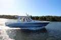 Boston Whaler 350 Realm Side Console