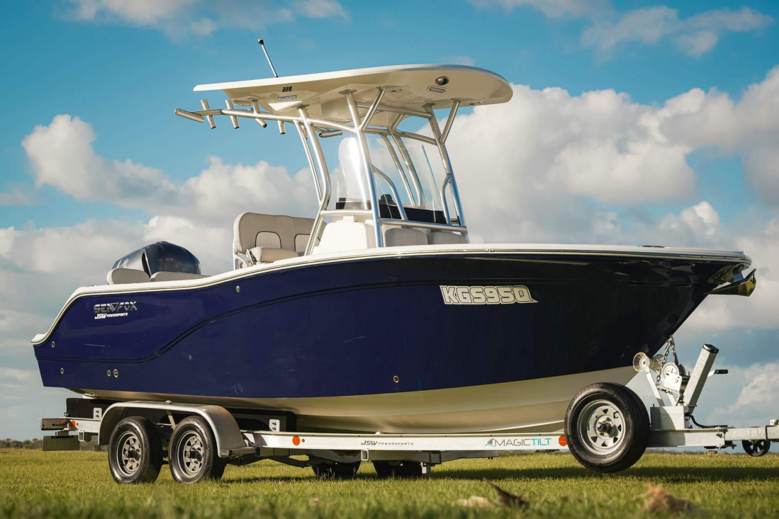 Sea Fox 228 Commander