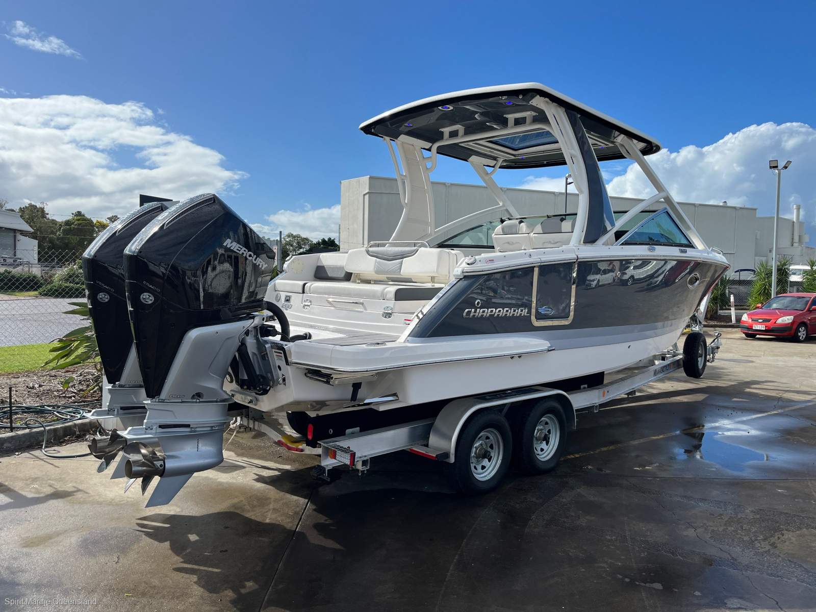 Chaparral 280 OSX
