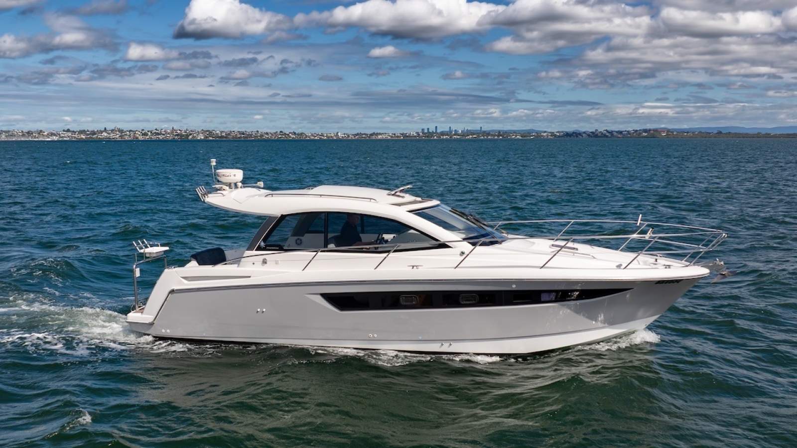 Jeanneau Leader 10