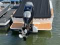 Caribbean 26 Flybridge Cruiser